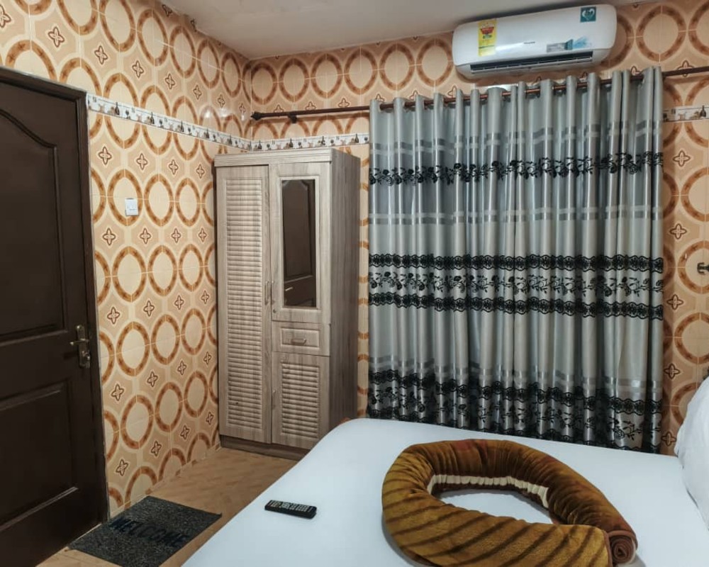 WhatsApp Image 2025-12-16 at 18.22.15_c5ce1d84