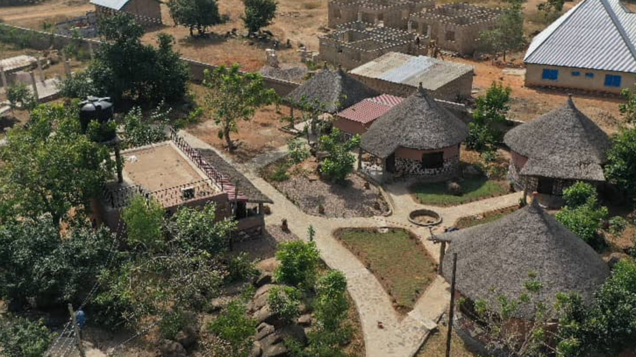 WhatsApp Image 2025-12-16 at 19.08.37_a6ba3d7a (1)